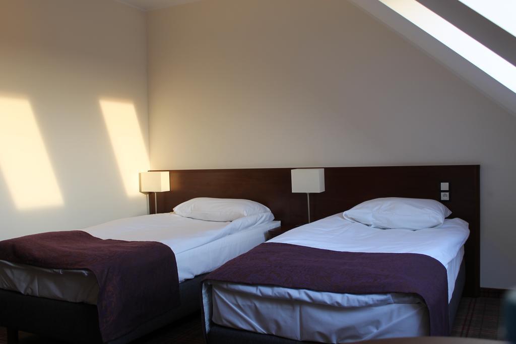 Hotel Marusza กรูจอนตส์ ห้อง รูปภาพ