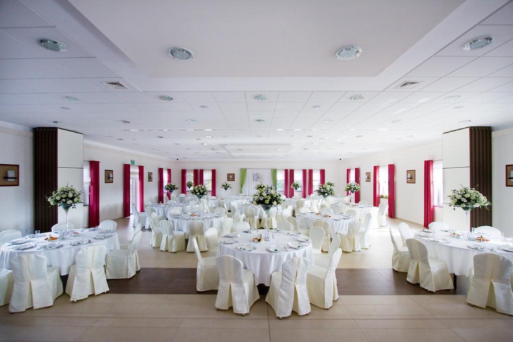 Hotel Marusza กรูจอนตส์ ภายนอก รูปภาพ